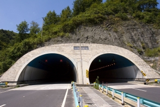湖北隧道滲漏水解決方案